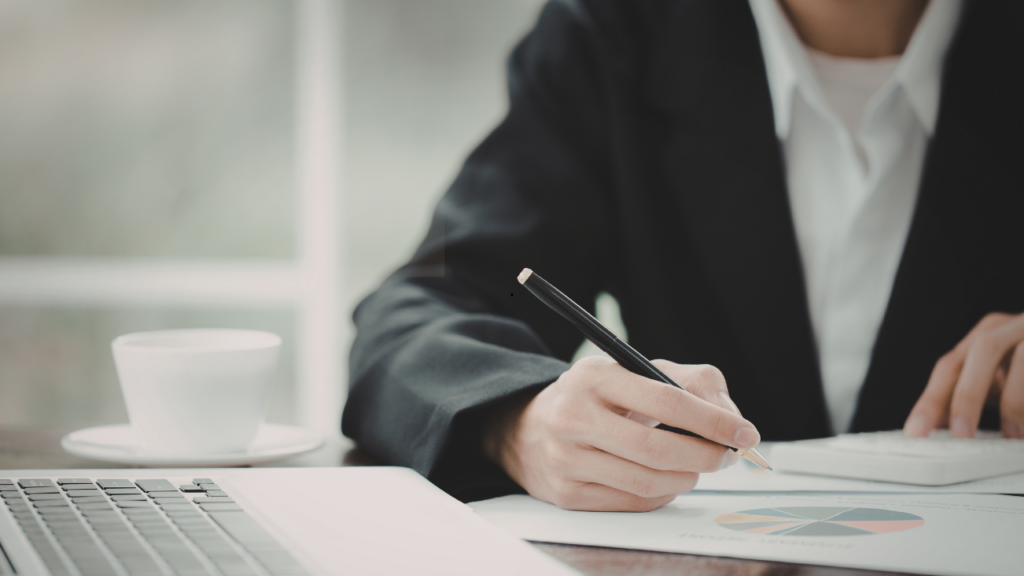 Formalności przed remontem starego domu